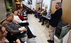 Notalar kaleme ilham oldu: İzmir’de "Anlatılmayan öyküler" için 4. dönem başladı!