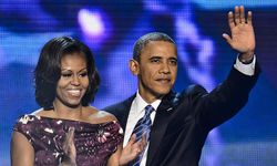 Trump sınırları zorlamaya devam ediyor! Obama çiftini maymuna benzetti