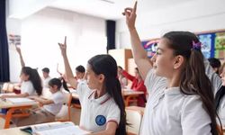 Ara tatil ne zaman, kaç gün sürecek? 2026 Ramazan Bayramı ara tatille birleşiyor mu?