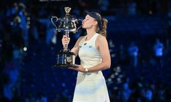 Avustralya Açık'ta tek kadınlar finalinde zafer Elena Rybakina'nın oldu