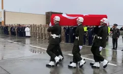 Ağrı'daki kazada şehit olan askerler memleketlerine uğurlandı!