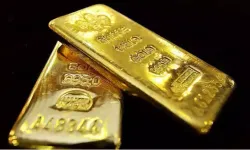 Altından sert çöküş: Ons fiyatı 4.560 dolara geriledi!