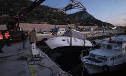 Antalya Balıkçı Barınağı’nda yönetim çıkmazı!  Kayyum krizi iddiası sürüyor!