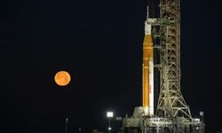 NASA 2030'a kadar Ay'da kalıcı üs kuracak!