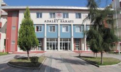 CHP İlçe Gençlik Kolları Başkanı dahil 4 kişiye 'Cumhurbaşkanına hakaret'ten gözaltı!