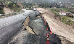Aydın-Tire yolu 39 gün arayla ikinci kez çöktü!