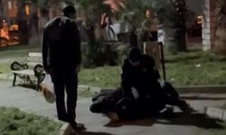 İzmir Buca'da bekçi ve gençler arasında tansiyon yükseldi!