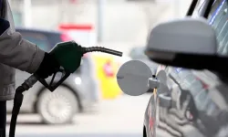 Benzin fiyatları durmuyor! Tekrar zam geldi! İşte, yeni fiyatı!