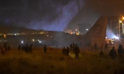 Bolivya'da düşen uçaktaki 18 ton banknotu bile bile yaktılar! Yerel halkın tepkileri sonuç vermedi