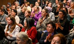 Bornova’da kadın sağlığı için dev adım: "Adet sancısını normal sanmayın!"