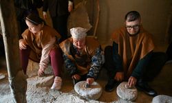 Bornova'da sevgi tarihe yazıldı: İzmirli gençler "Farklıyız ama birlikteyiz" dedi!