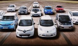 Bu renkte araba sakın almayın! Satarken bin pişman ediyor!