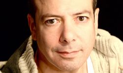 Tiyatrocu Canberk Uçucu hayatını kaybetti!