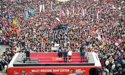 CHP'nin yeni miting nerede? Özgür Özel cumartesi Uşak'ta hangi meydana çıkacak?