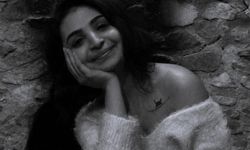 İzmir basınının genç isimlerinden gazeteci Burcu Yanar son yolculuğuna uğurlandı!