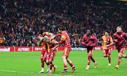 Türkiye'de futbolun 68 yıllık geçmişinde Galatasaray'la Fenerbahçe arasındaki fark kapanıyor