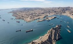 İran’dan Hürmüz Boğazı çıkışı: “Kuralları biz belirleriz”