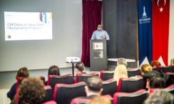 İGC ve Google'dan İzmir basın mensuplarına yapay zeka ile habercilik eğitimi