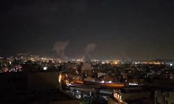 İran’dan İsrail’e yeni füze saldırısı: Hava savunma sistemleri devreye girdi!