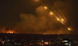 İran'dan İsrail'e yoğun bombardıman!