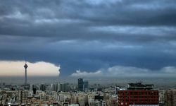 İran'daki asit yağmuru Türkiye'ye gelir mi? Petrol tesislerine saldırının ardından 'zehirli yağmur' endişesi