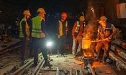 İzmir Metro'da ray çalışması! O duraklar kapanıyor