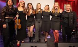 İzmir'de kapalı gişe konser! Sisters Music Chain’den görkemli 8 Mart sahnesi!