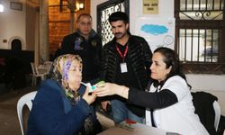 İzmir'de Ramazan mesaisi: Sağlık ekipleri şehrin kalbinde vatandaşla buluşuyor!