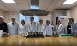 İzmirli öğrencilerin ezber bozan "Yeşil Altın" deneyi! Geleceğin süper gıdası Türk mutfağında