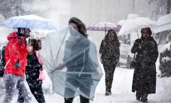 Kar ve sağanak geri dönüyor! Meteoroloji'den 5 bölgeye uyarı!
