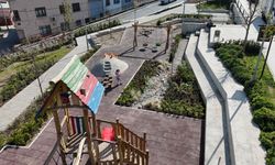 Konak’ta bir ilk: Narin Parkı yağmur bahçesiyle doğaya nefes oldu!