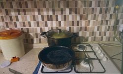 Manisa'da ocakta unutulan yemek felaket getirdi