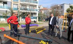 Menderes'te hizmet çıkartması: Başkan İlkay Çiçek sahadaki çalışmaları denetledi!