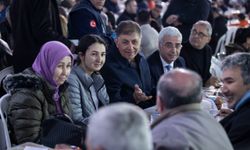 İzmir Büyükşehir Belediyesi’nin iftar sofrası Menemen'de kuruldu!