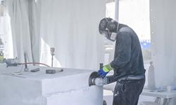 Mermerin ölümsüz yolculuğu: İzmir’in yeni heykelleri usta ellerde şekilleniyor