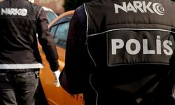 İzmir Bayındır'da uyuşturucu operasyonu! Yüzlerce hap ele geçirildi