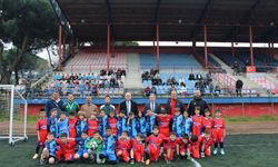 İzmir Ödemiş’te bahar şenlikleri başladı: 3 bini aşkın öğrenci sporla buluştu