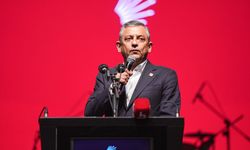 Özgür Özel’den sanat ve basın dünyasına "sorumluluk" çağrısı