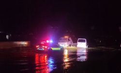 Şiddetli yağış Ödemiş-İzmir karayolunu felç etti!