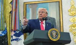 ABD Başkanı Trump: "İran rejimi kesin bir şekilde yenildiklerini kabul ediyor!"