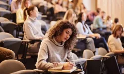 Üniversite yatay geçiş kuralları değişti mi? İşte üniversitelerde denklik ve yatay geçişte aranacak yeni kriterler