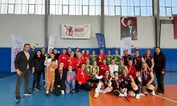 Evinin Sultanları filede yarıştı!