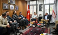 Yankı Bağcıoğlu Bornova’dan seslendi: "Savunma sanayisi şeffaf ve adil olmalı"