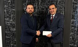 Zafer Partisi Narlıdere'de bayrak değişimi: Muslu Çelebi göreve başladı