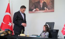 Aliağa Belediyesi’nde 23 Nisan koltuğu Burçin Ateş’in!