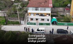 61 yaşındaki şahıstan şaşırtan iddia: "Ben Mesihim!" dedi evine gizemli yazılar yazdı