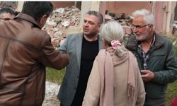 AK Parti Narlıdere, vatandaşlarla bir arada: Site sakinlerinin sorunları dinlendi!