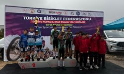 Akhisar İlçe SK Türkiye Kupası’nda zirvede