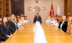 23 Nisan'da İzmir Adliyesi'nde çocuk sesleri yükseldi!