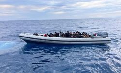 Aydın Didim açıklarında göçmen kaçakçılığına darbe: 25 düzensiz göçmen yakalandı